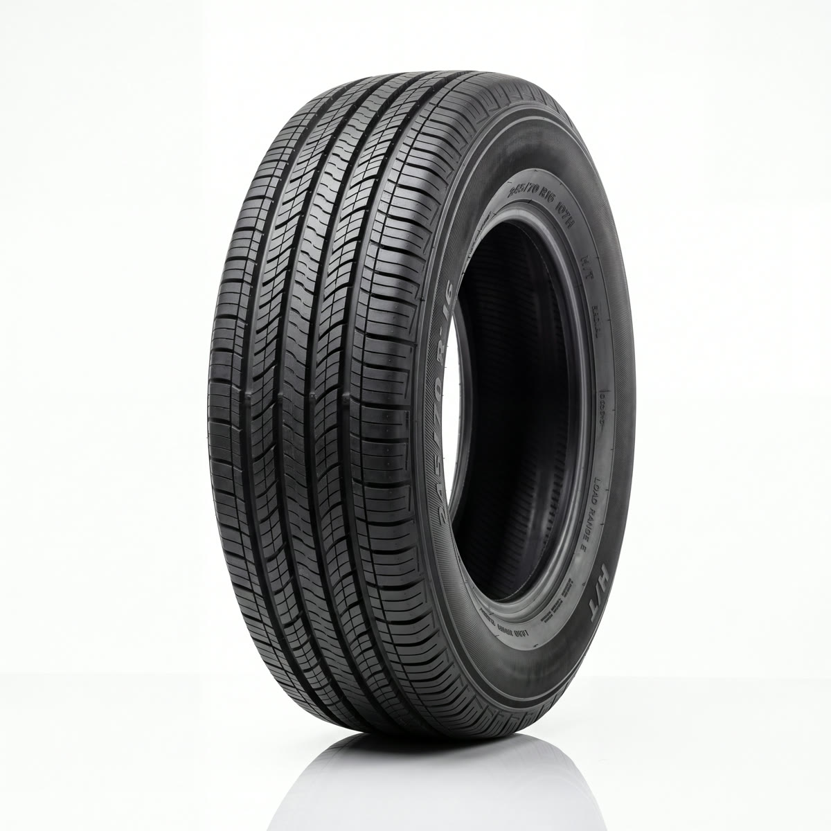 Neumático Delmax 225/55 R17